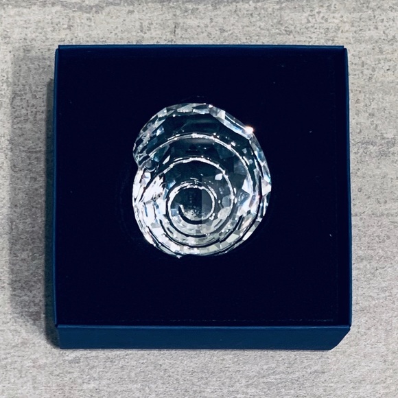 🆕 Swarovski Top Shell - Picture 4 of 6